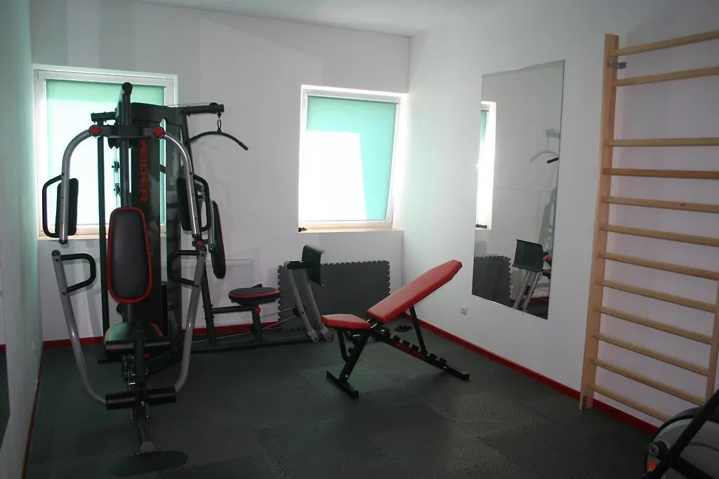 Golf Hotel Lisia Polana Pomocnia 3*,